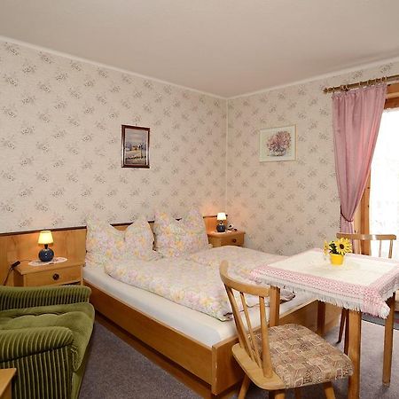 Haus Wieshammer Niedernsill Habitación foto